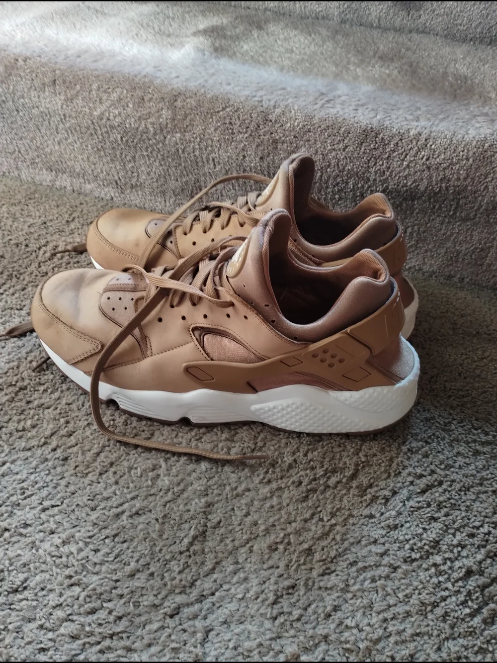 Nike Air Men's Tan  Sneakers - Branded Casual Runner Sz 13